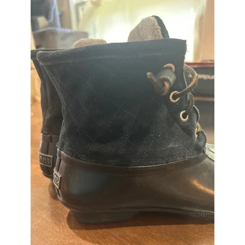 Sperry Saltwater Duck Boots Women Black Excellent Quilted Suede Ankle Boots